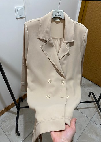 Bej Uzun Düz Kesim Kadın Blazer - Görsel 3