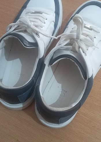 Beyaz Erkek Ayakkabı Bağcıkları - Sokak Stili İnci orjinal - Görsel 2