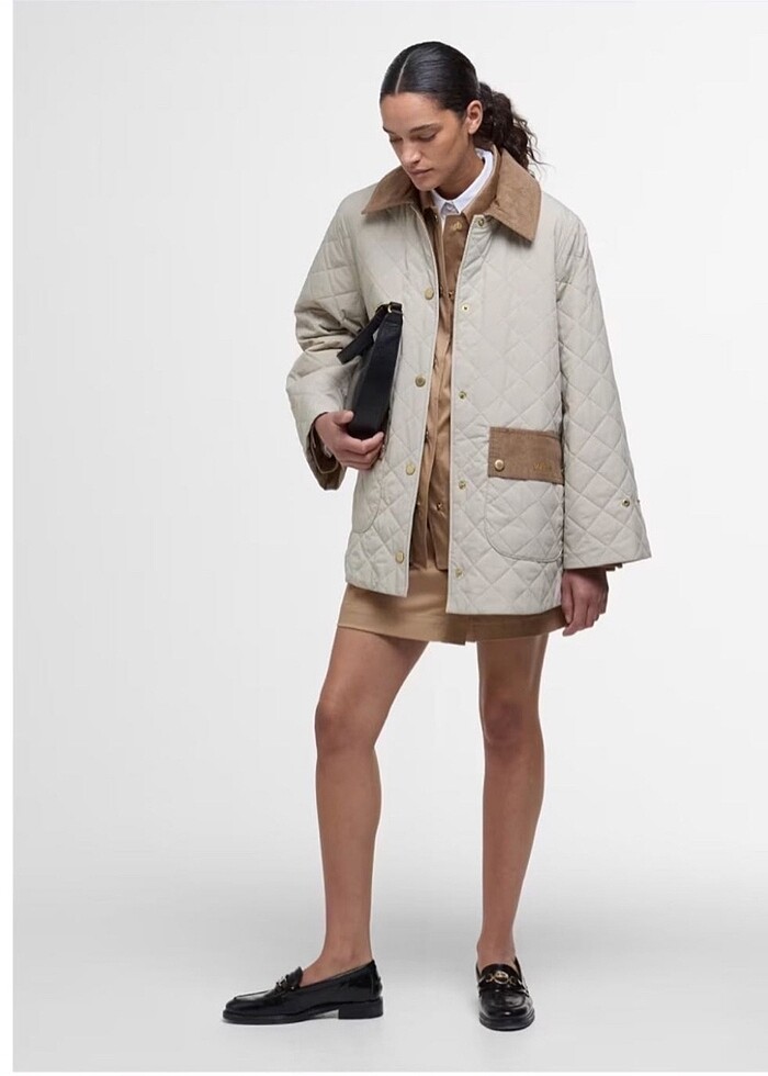 Barbour Corinne Kapitone Mont - Kum - Görsel 3