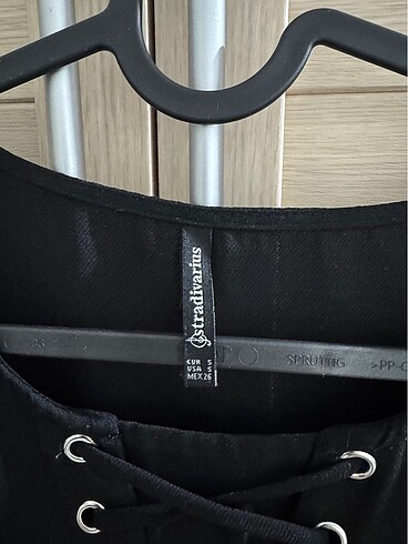 Stradivarius Stradivarius şık üst