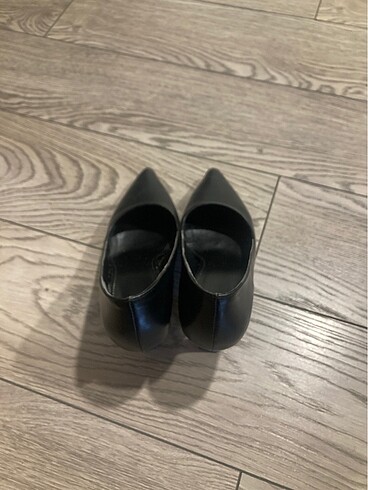 36 Beden Siyah stiletto