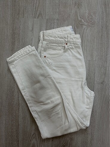 Bershka beyaz mom pantalon