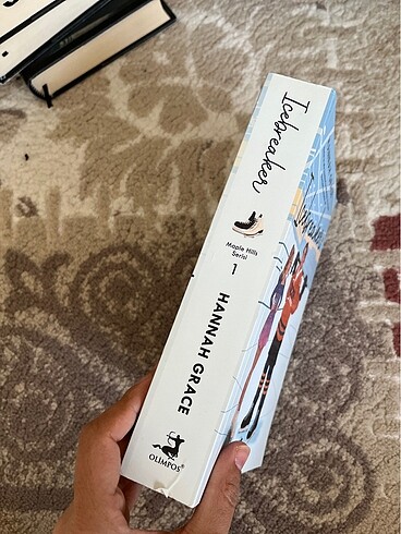  İcebreaker hannah grace