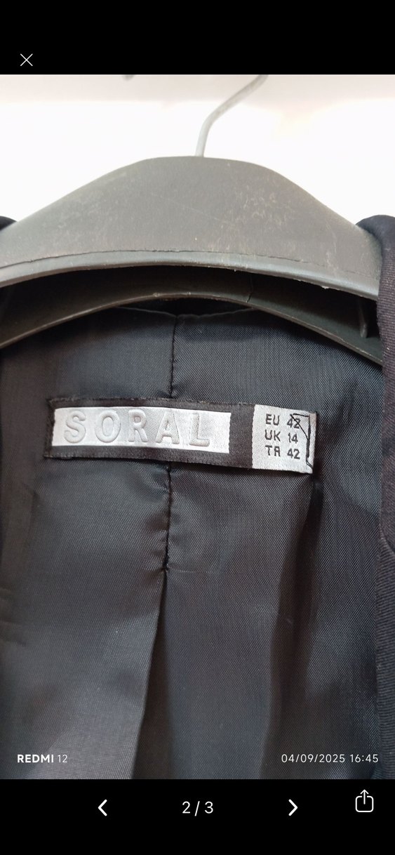 Kadın Siyah Düğmeli Ofis Blazer Ceket - Görsel 2