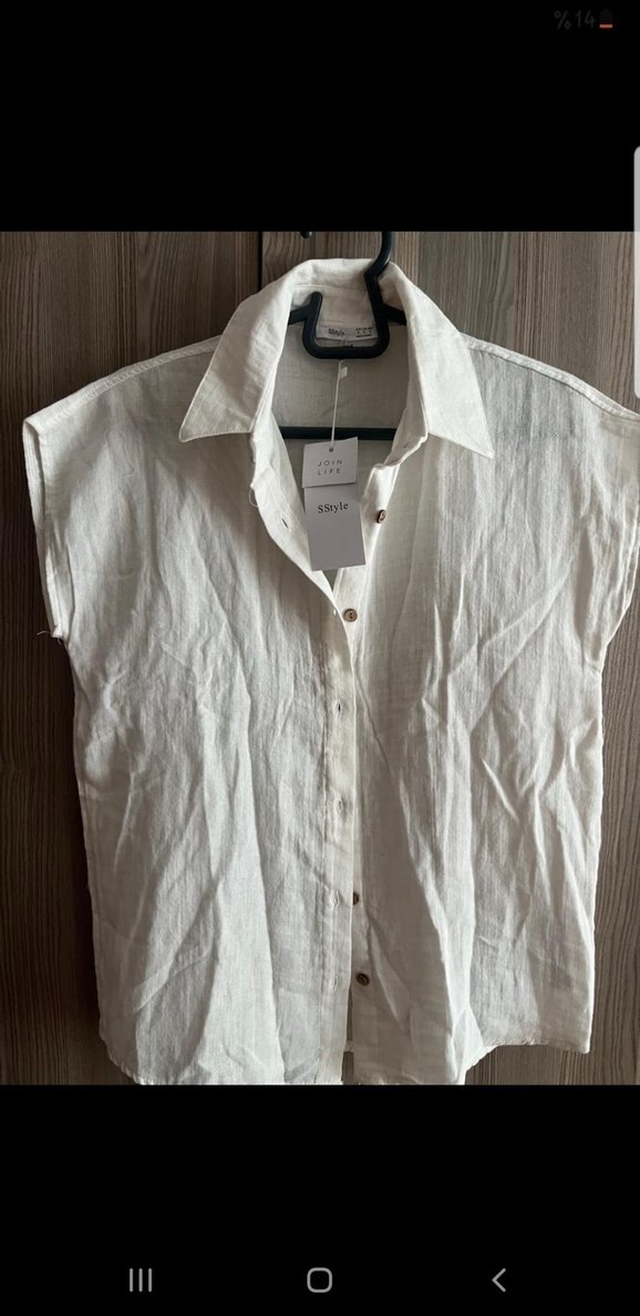 Düğmeli Kolsuz Beyaz Keten Gömlek - Görsel 3