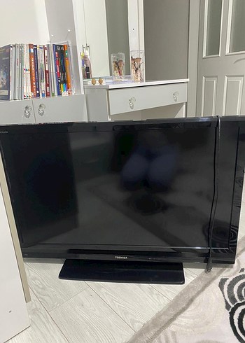Siyah Toshiba Televiyzon - Görsel 2