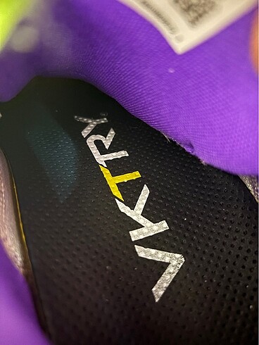 VKTRY KARBON INSOLES