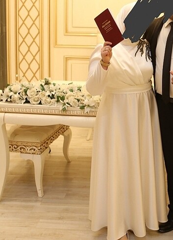 44 Beden beyaz Renk Nikah elbisesi