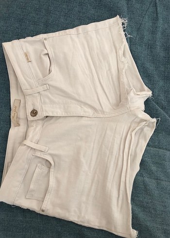 Mavi Jeans Düğmeli Beyaz Kadın Mini Şort