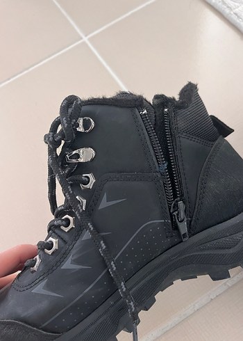 Siyah Kürklü Gotik Erkek Bot - Görsel 3