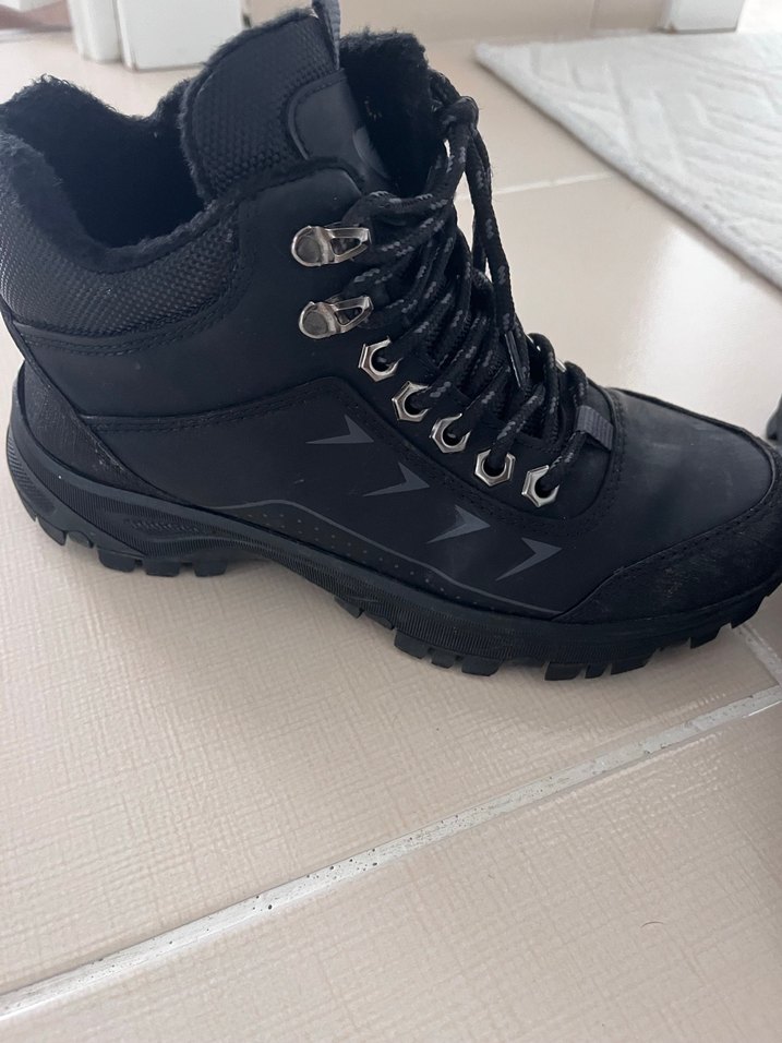 Siyah Kürklü Gotik Erkek Bot - Görsel 2