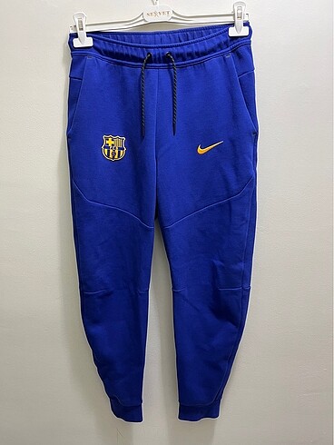 Nike Tech