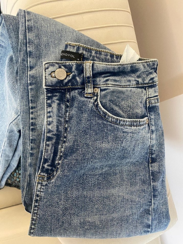 Mavi Kot Pantolon İspanyol paça  yırtmaçlı - Görsel 3