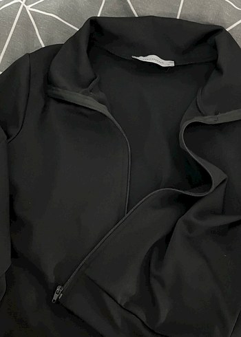 Siyah crop hırka - Görsel 2