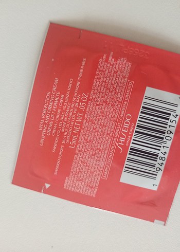 Beden Renk Shiseido Kadın Nemlendirici Krem