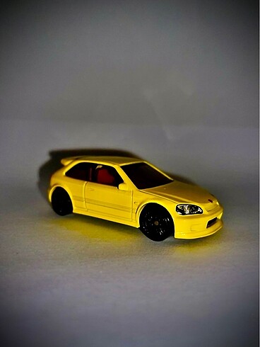 99 Honda Civic Type R Sarı