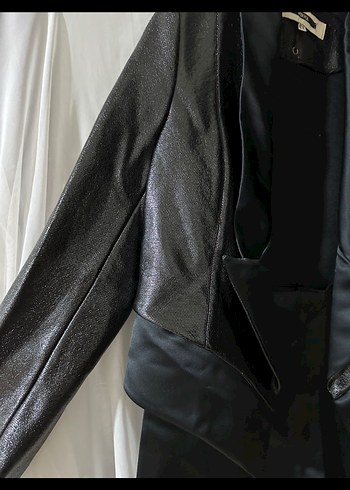 Kadın Siyah Deri Uzun Ceket - Görsel 2