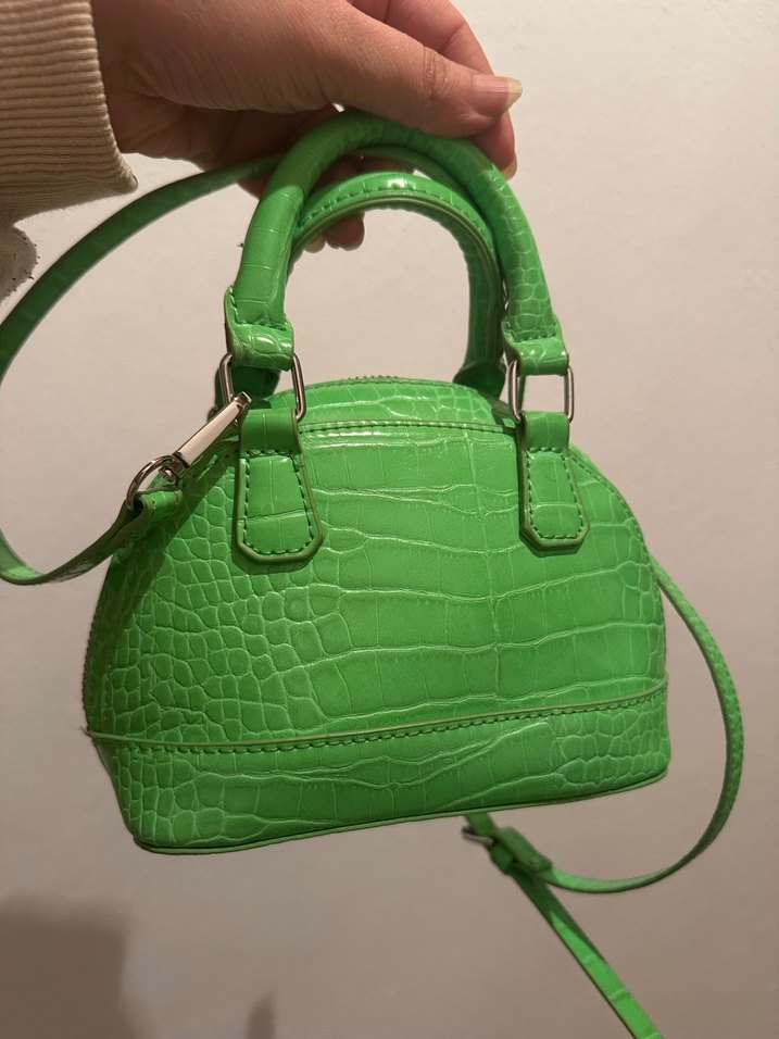 Yeşil Parlak Deri Yılan Desenli Kadın Çanta - Görsel 3
