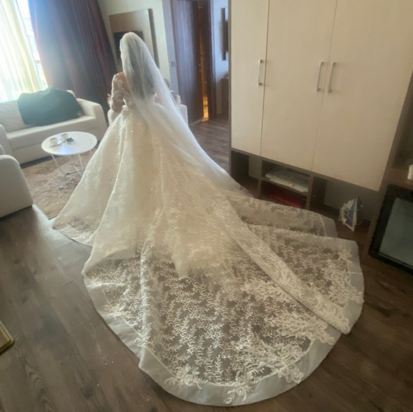 Uzun Kollu Beyaz Prenses Gelinlik - Görsel 3