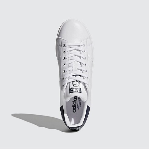Adidas Orjinal marka ürünü