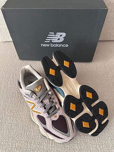 42.5 Beden Orjinal New Balance 9060