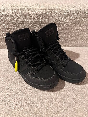 Adidas kışlık sneaker 42 numara