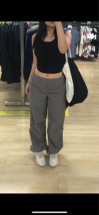 trendyolmilla paraşüt pantolon