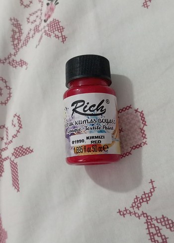 Rich Kırmızı Opak Kumaş Boyası 15 ml