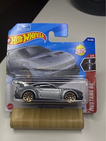 Hot Wheels Mustang GTD