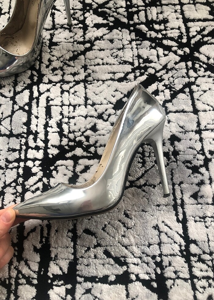 Topuklu ayakkabı - Görsel 3