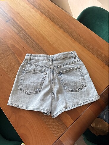 34 Beden mavi Renk Jean kot şort defacto