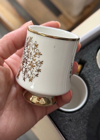 Karaca Güz 6 kişilik Beyaz Altın Detaylı Kahve Fincanı ve Tabağı - Görsel 3