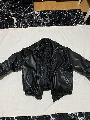 Siyah bomber ceket