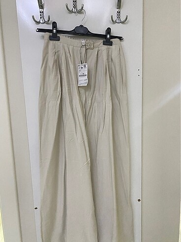 m Beden ten rengi Renk Stradivarius palozzo keten pantolon