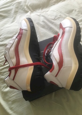 Erkekler için Kırmızı Spor Ayakkabı Bağcıkları - Görsel 4