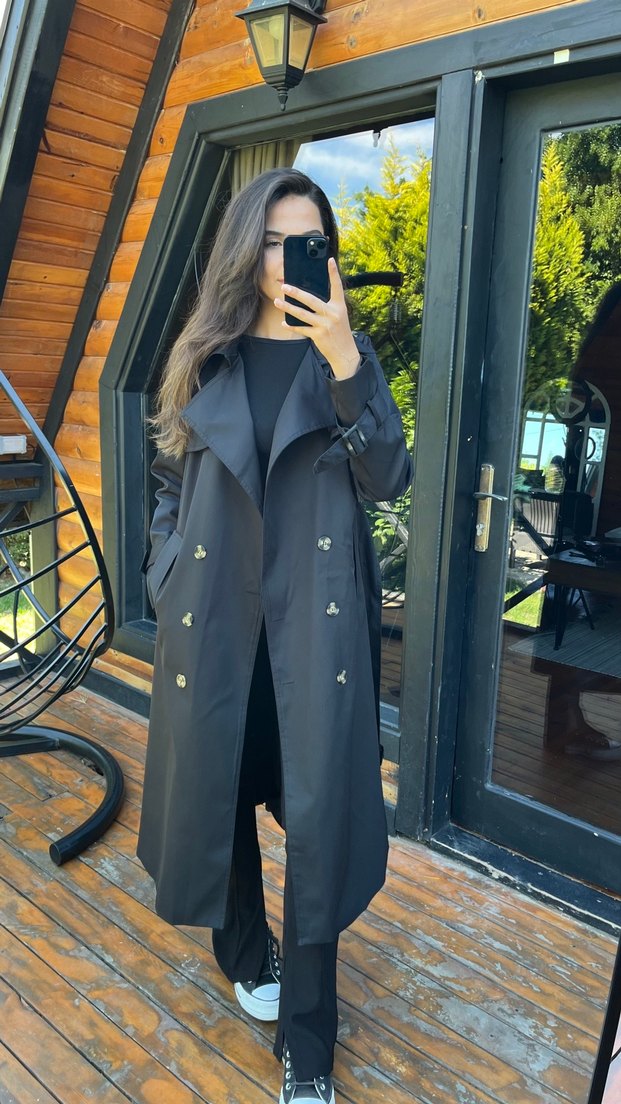 Kadın Siyah Kuşaklı Uzun Trençkot - Görsel 4