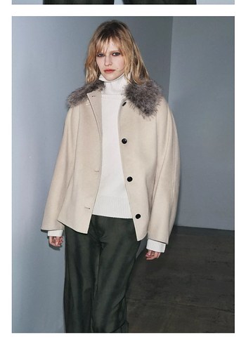 Zara Bej Kürklü Yakalı Midi Kadın Kaban - Görsel 6