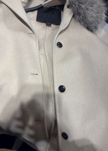 Zara Bej Kürklü Yakalı Midi Kadın Kaban - Görsel 2