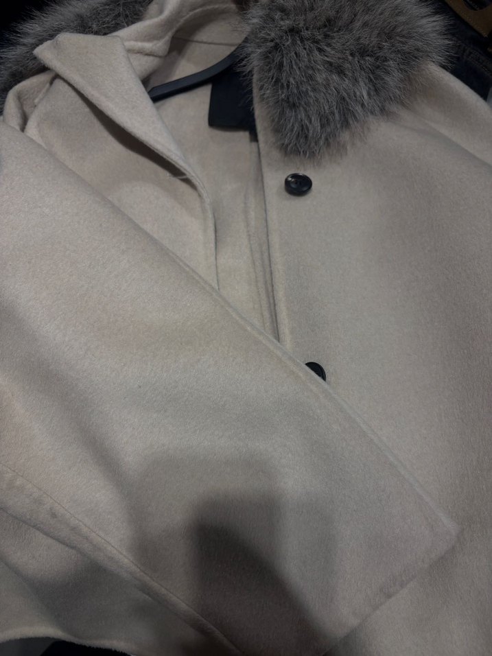 Zara Bej Kürklü Yakalı Midi Kadın Kaban - Görsel 5