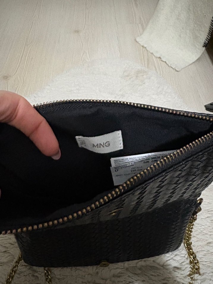 Mango Zincir Detaylı Siyah Deri Kadın Çanta - Görsel 4