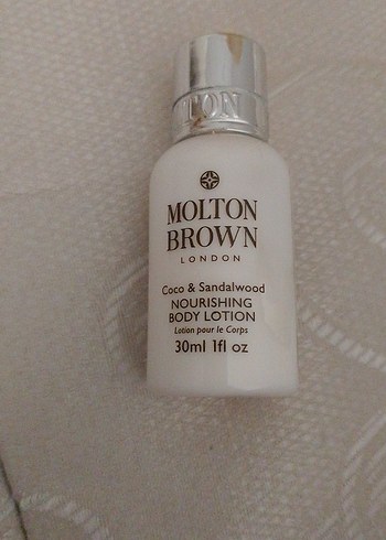 Molton Brown Besleyici Vücut Losyonu