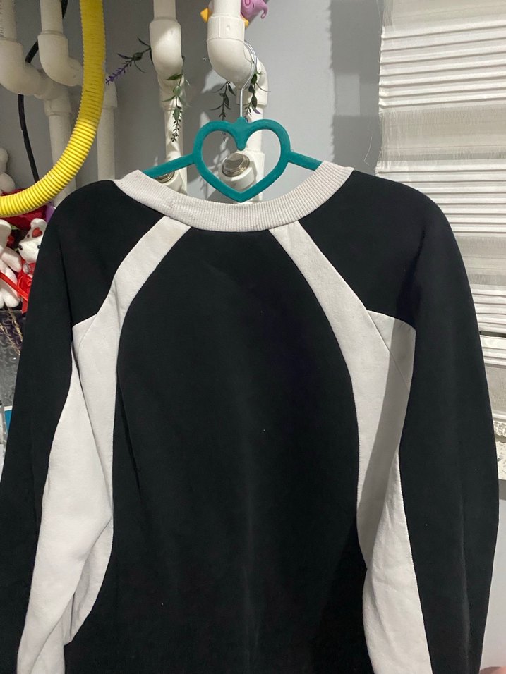 Baskılı Siyah Kadın Sweatshirt - Görsel 2