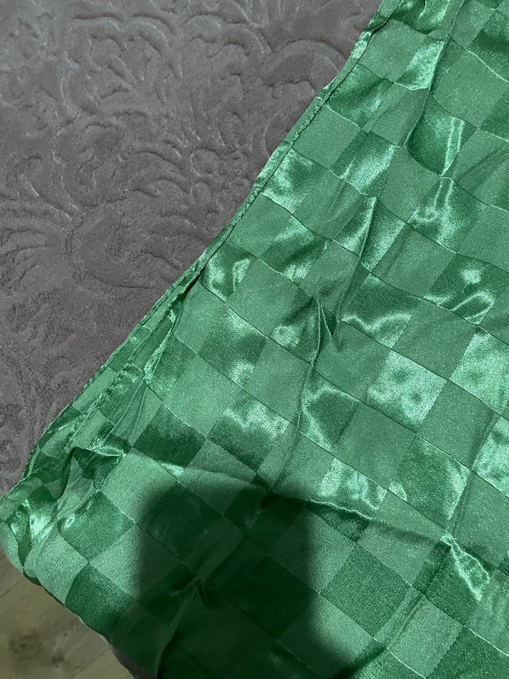 Yeşil Parlak Fırfırlı Kadın şal - Görsel 2