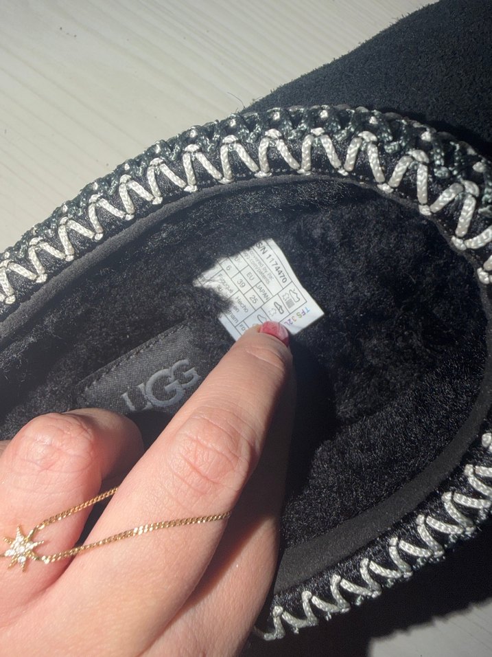 Ugg Siyah - Görsel 3