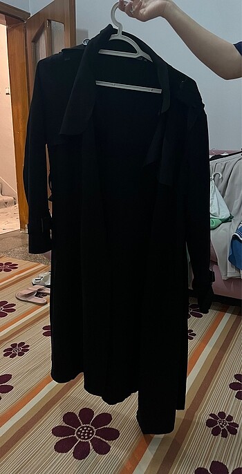 40 Beden siyah Renk Trençkot