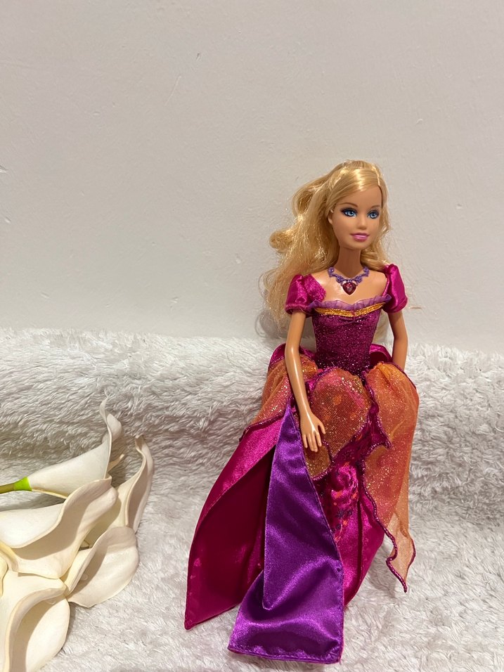 barbie kristal sato bebegi - Görsel 4