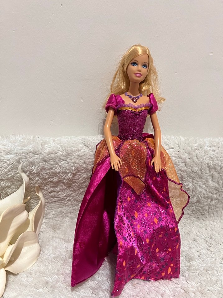 barbie kristal sato bebegi - Görsel 5