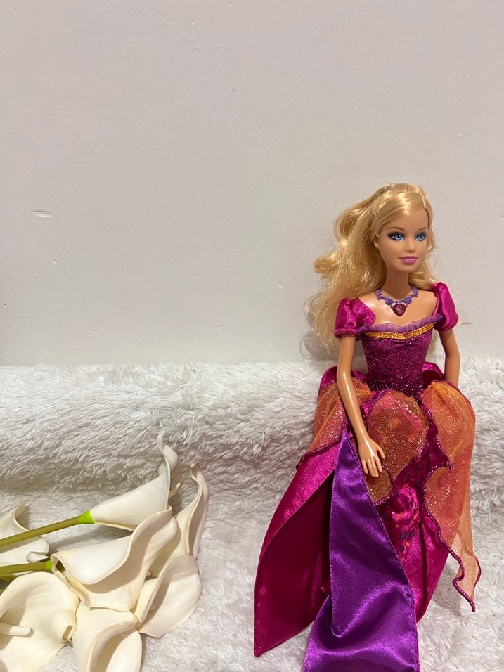 barbie kristal sato bebegi - Görsel 2