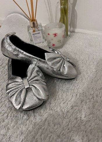 Gri Metalik Fiyonk Detaylı cocuk babet - Görsel 8