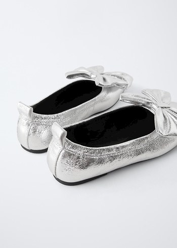 Gri Metalik Fiyonk Detaylı cocuk babet - Görsel 2